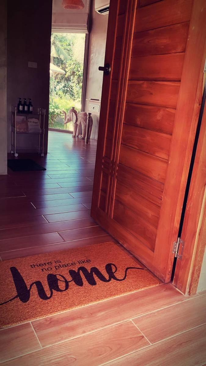 Aqualina Villa, Carbana Lodge, A Hidden Gem 1br Pousada Koh Samui