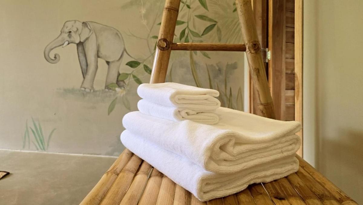 Aqualina Villa, Carbana Lodge, A Hidden Gem 1br Pousada